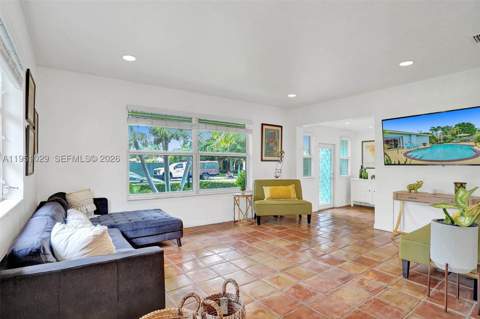 7525 W Treasure Dr, North Bay Village FL - photo 7 of 63