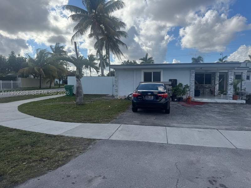 6 bedroom SingleFamilyResidence at 19700 NW 6th Pl, Sierra Mirada, Miami Gardens — photo 4
