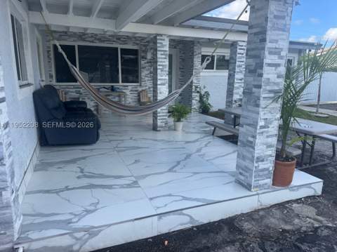 19700 NW 6th Pl, Miami Gardens FL - photo 8 of 29