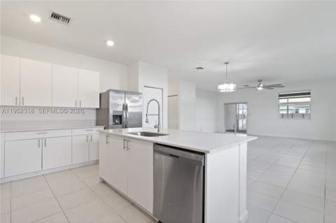 16925 SW 289th Ter, Homestead FL - photo 13 of 58