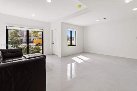 14571 SW 261st St, Homestead FL - photo 11 of 30
