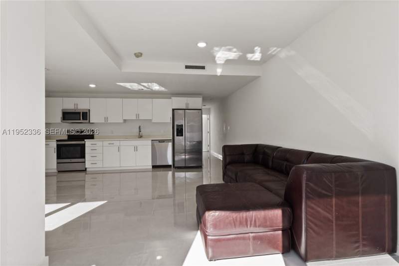 4 bedroom Townhouse at 14571 SW 261st St, Grandville Place, Homestead — photo 4