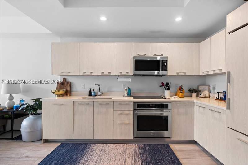 1 bedroom Condominium at 55 SW 9th St 2305, Brickell Heights West Con, Miami — photo 5