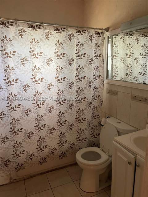 1120 NW 31st St, Miami FL - photo 9 of 10