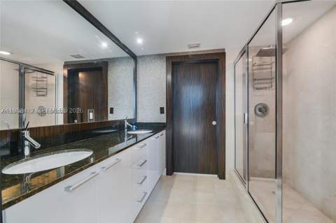17201 Collins Ave+DEN 1403, Sunny Isles Beach FL - photo 20 of 41