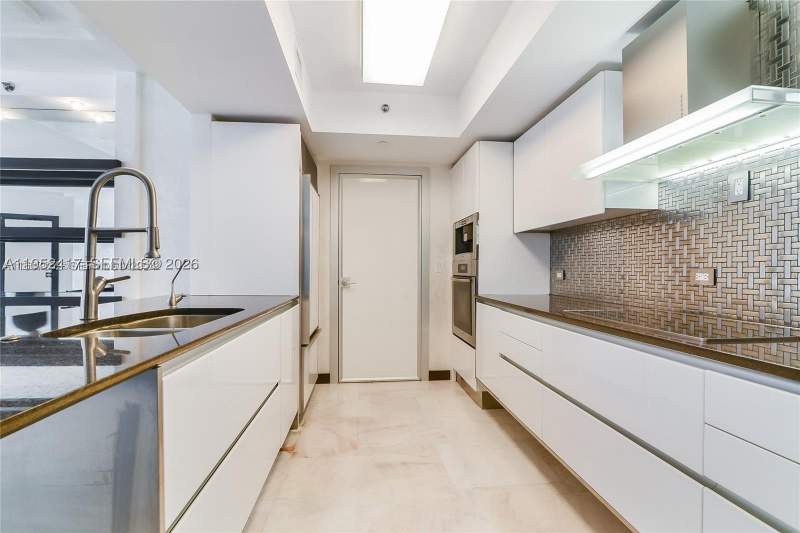 2 bedroom Condominium at 17201 Collins Ave+DEN 1403, Ocean Four Condo, Sunny Isles Beach — photo 5