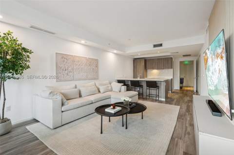 801 S Miami Ave 3802, Miami FL - photo 6 of 37