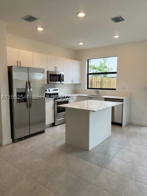 12989 SW 233rd Ter 12989, Miami FL - photo 11 of 35