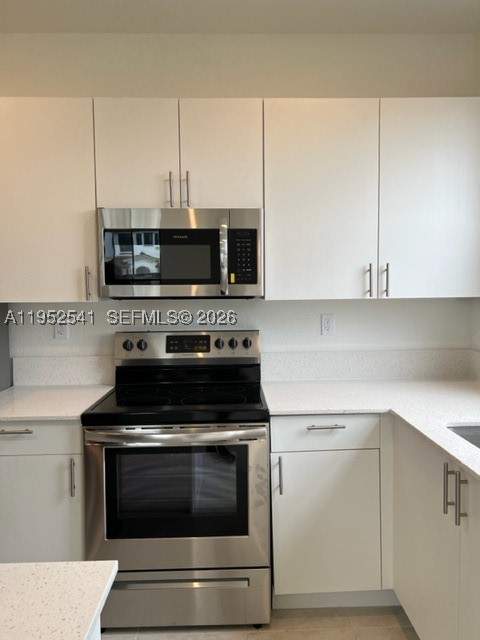 12989 SW 233rd Ter 12989, Miami FL - photo 12 of 35