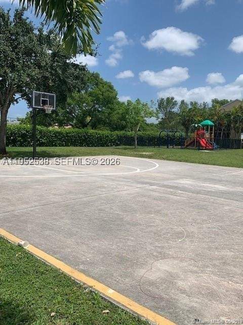 840 Independence Dr 840F, Homestead FL - photo 19 of 46