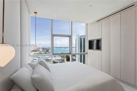 851 NE 1st Ave 3411, Miami FL - photo 15 of 82