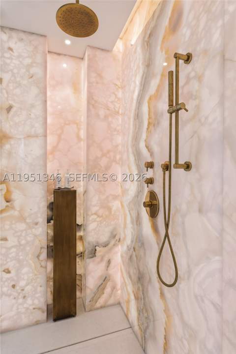 851 NE 1st Ave 3411, Miami FL - photo 19 of 82
