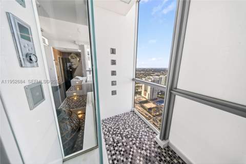 1100 Biscayne Blvd 5306, Miami FL - photo 21 of 80