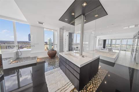 1100 Biscayne Blvd 5306, Miami FL - photo 23 of 80