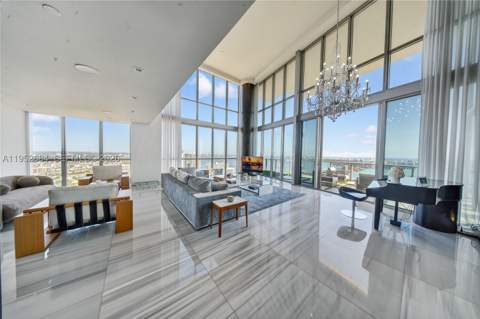 1100 Biscayne Blvd 5306, Miami FL - photo 7 of 80