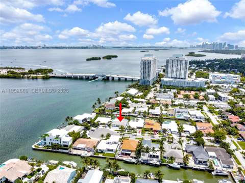 1250 NE 82nd St, Miami FL - photo 12 of 87