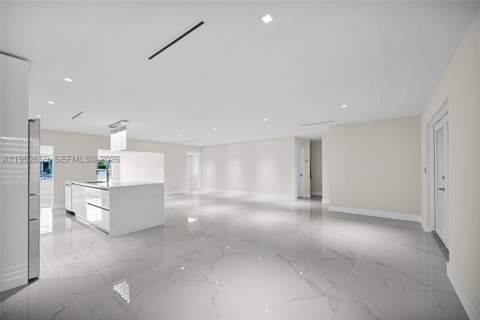 1250 NE 82nd St, Miami FL - photo 20 of 87