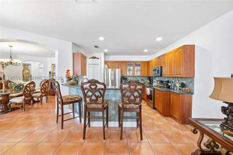 16062 SW 43rd Ter, Miami FL - photo 11 of 40