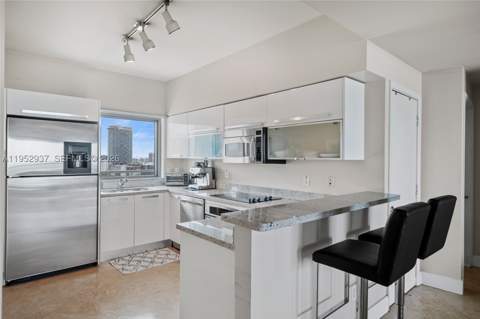 601 NE 36th St 1704, Miami FL - photo 9 of 19