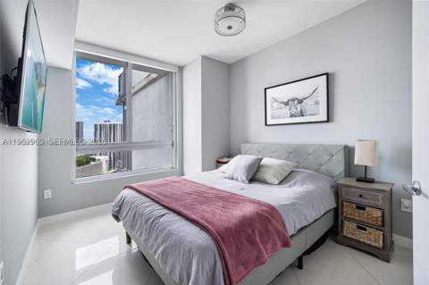 350 S Miami Ave 2505, Miami FL - photo 15 of 30