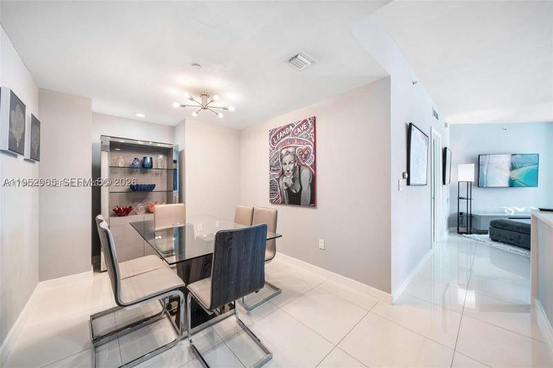 2 bedroom Condominium at 350 S Miami Ave 2505, Wind Condo, Miami — photo 5