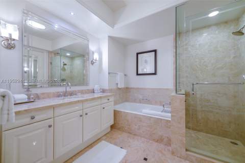 1435 Brickell Ave 3510, Miami FL - photo 12 of 38