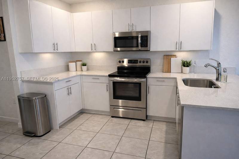 3 bedroom Townhouse at 12929 SW 286th Way 12929, Cambridge Estates First A, Homestead — photo 2