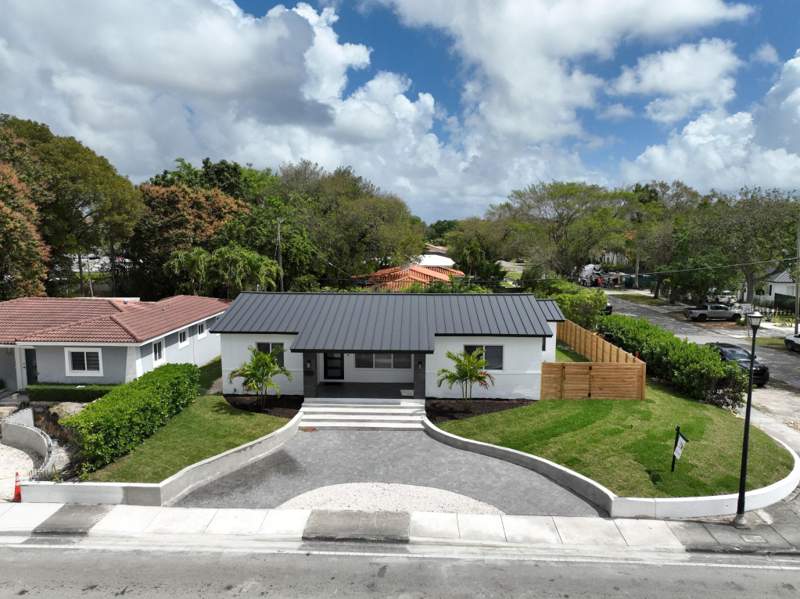 4 bedroom SingleFamilyResidence at 8801 N Miami Avenue, El Portal Sec 05, El Portal — photo 3