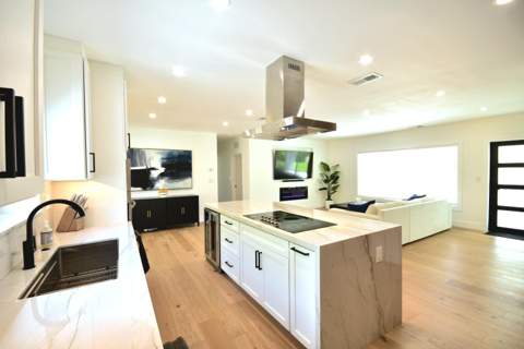 8801 N Miami Avenue, El Portal FL - photo 6 of 44