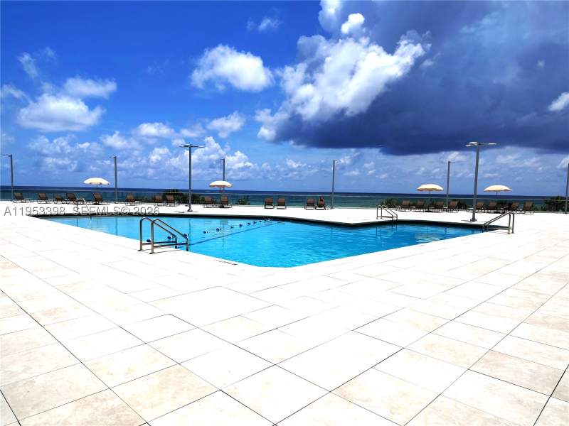 1 bedroom Condominium at 7135 Collins Ave 722, Burleigh House Condo, Miami Beach — photo 2