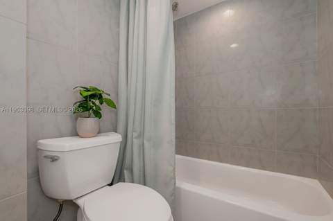 7135 Collins Ave 722, Miami Beach FL - photo 21 of 24