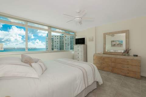7135 Collins Ave 722, Miami Beach FL - photo 6 of 24