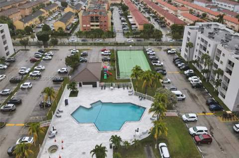 8145 NW 7th St 315, Miami FL - photo 6 of 43