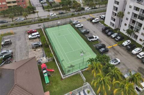 8145 NW 7th St 315, Miami FL - photo 7 of 43