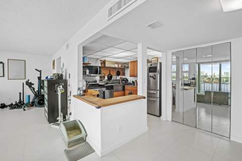 16558 NE 26th Avenue 6c, North Miami Beach FL - photo 10 of 21