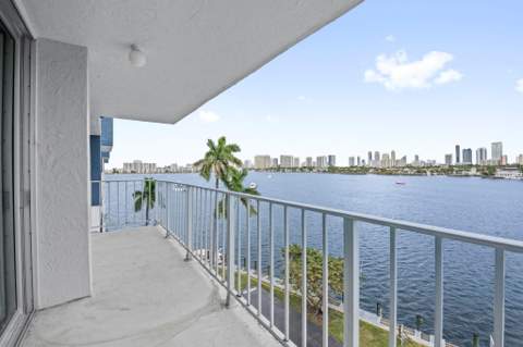 16558 NE 26th Avenue 6c, North Miami Beach FL - photo 21 of 21
