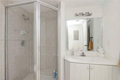 10921 NW 88th Ter 1303, Doral FL - photo 19 of 30