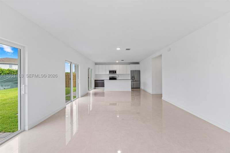 4 bedroom SingleFamilyResidence at 13361 SW 272nd Ln, Sunrise Estates, Homestead — photo 5