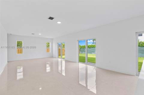 13361 SW 272nd Ln, Homestead FL - photo 7 of 27