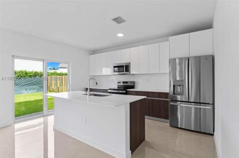 13354 SW 272nd Ln, Homestead FL - photo 10 of 27