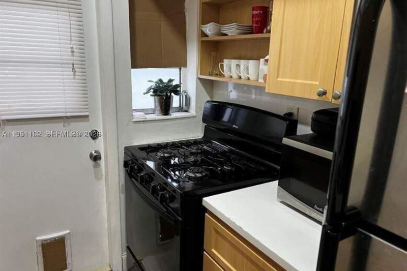 0 bedroom Condominium at 719 Euclid Ave 3, 719 Euclid Apts Condomini, Miami Beach — photo 5