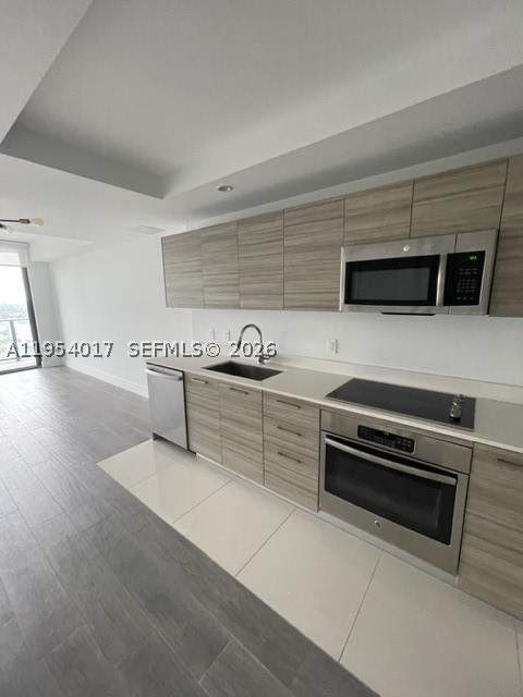 121 NE 34th St 2110, Miami FL - photo 9 of 43