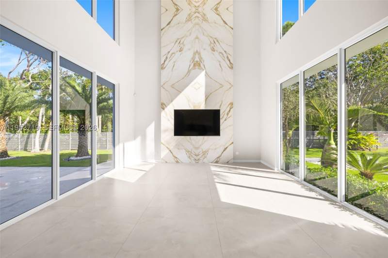 5 bedroom SingleFamilyResidence at 7301 SW 173rd St, Del Mar Edge, Palmetto Bay — photo 5