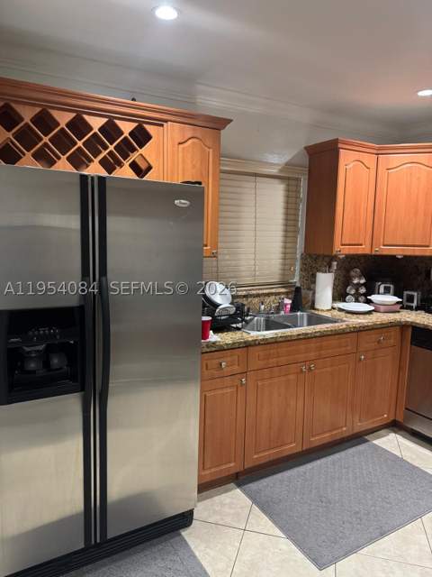 8370 SW 154th Ave 9, Miami FL - photo 8 of 36