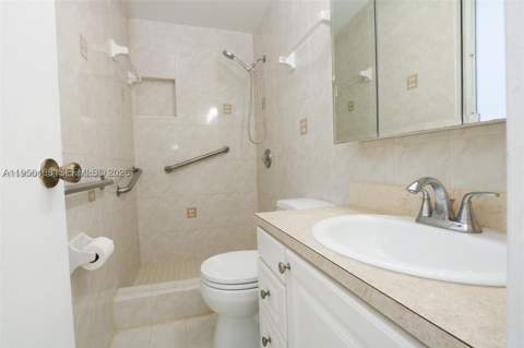 2982 NW 95th St, Miami FL - photo 21 of 32
