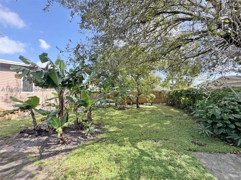 3 bedroom SingleFamilyResidence at 2982 NW 95th St, The Tropics Amd, Miami — photo 5
