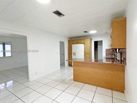 2982 NW 95th St, Miami FL - photo 8 of 32