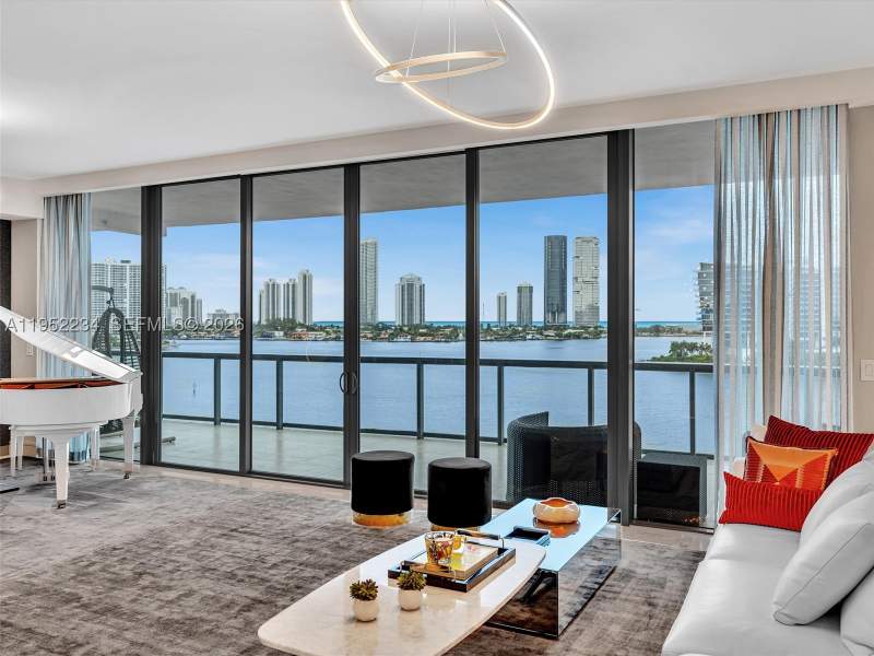 4 bedroom Condominium at 3300 NE 188th St 718, Echo Condo, Aventura — photo 4