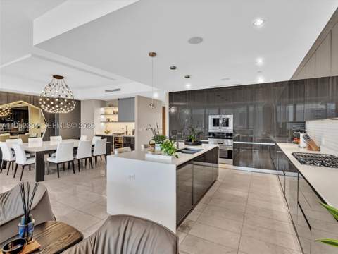 3300 NE 188th St 718, Aventura FL - photo 8 of 82