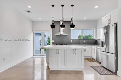 2247 NW 2nd St, Miami FL - photo 7 of 31